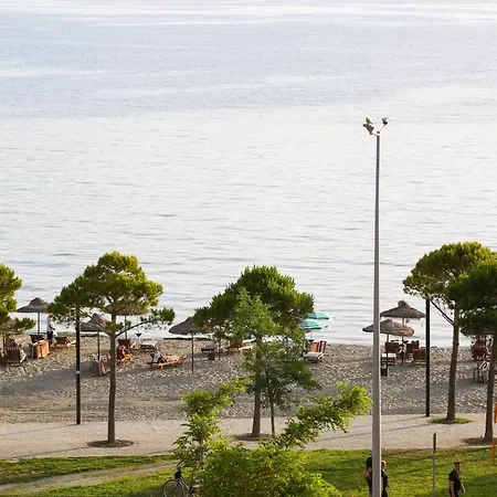 Tafa Deluxe * Vlore